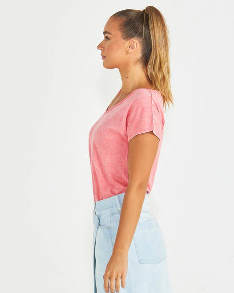 Yuki Tee