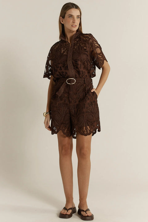 Elara Broderie Short