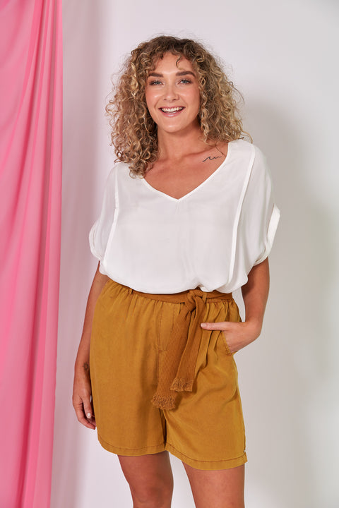 Elan Short