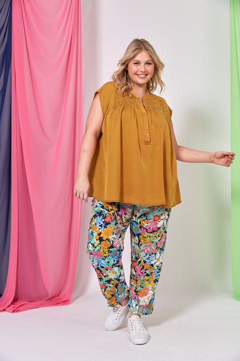 Elan Top