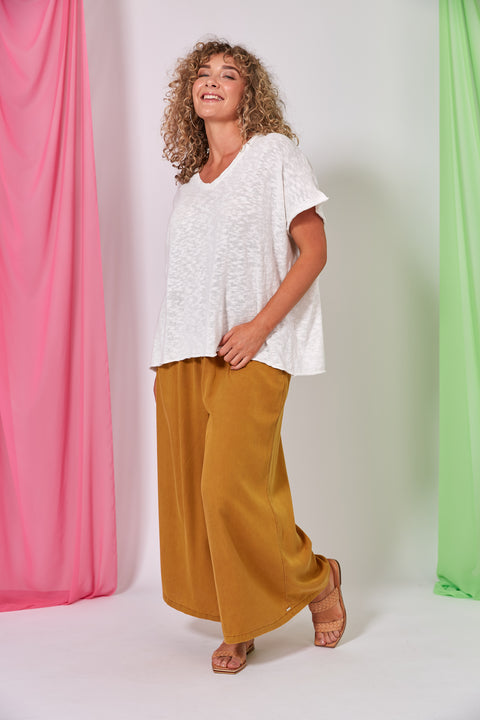 Jovial Top