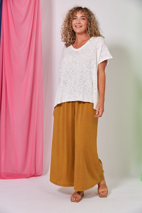 Jovial Top
