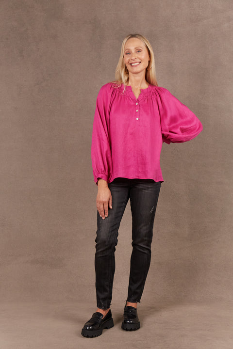 Nama Blouse
