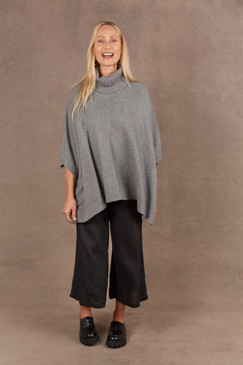 Nawi Poncho