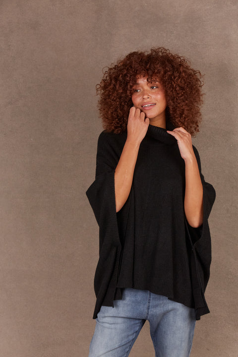 Nawi Poncho