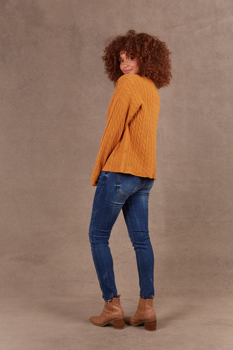 Alawa Cable Knit