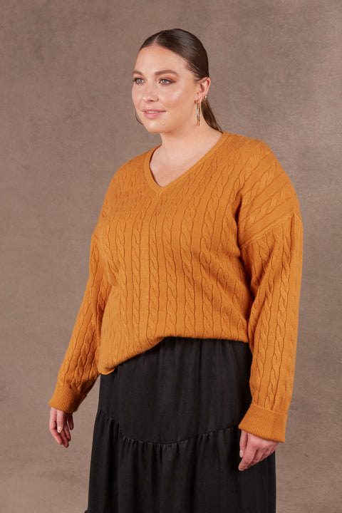 Alawa Cable Knit