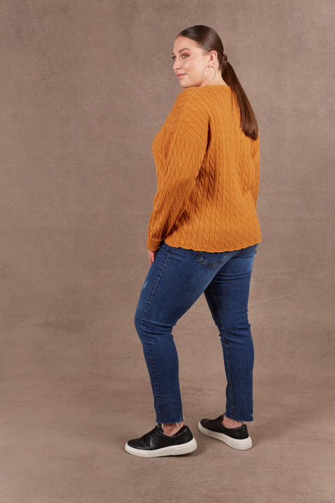 Alawa Cable Knit