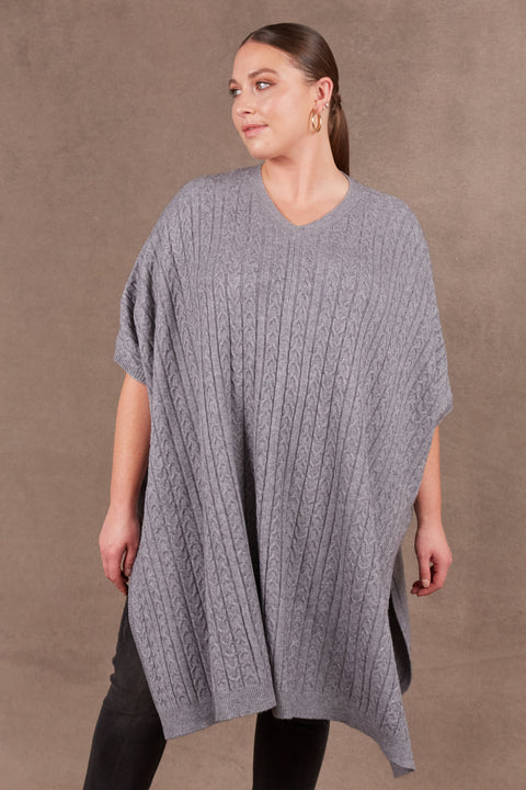 Alawa Cable Poncho