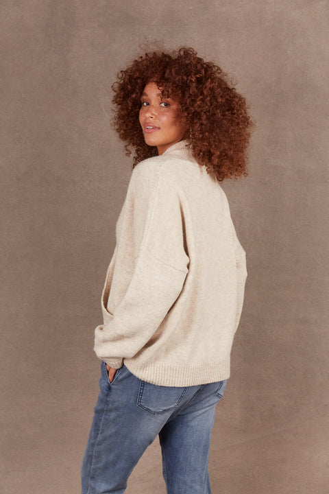 Paarl Crossover Knit