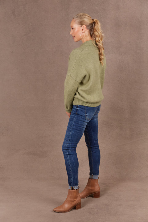 Paarl Crossover Knit