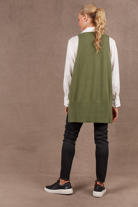 Nakako Vest