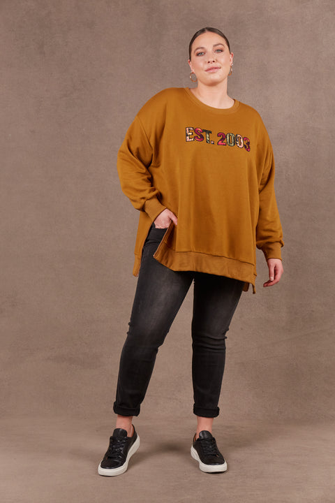 Est Sweat Top