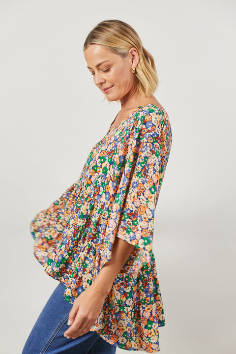 Romance Relax Top