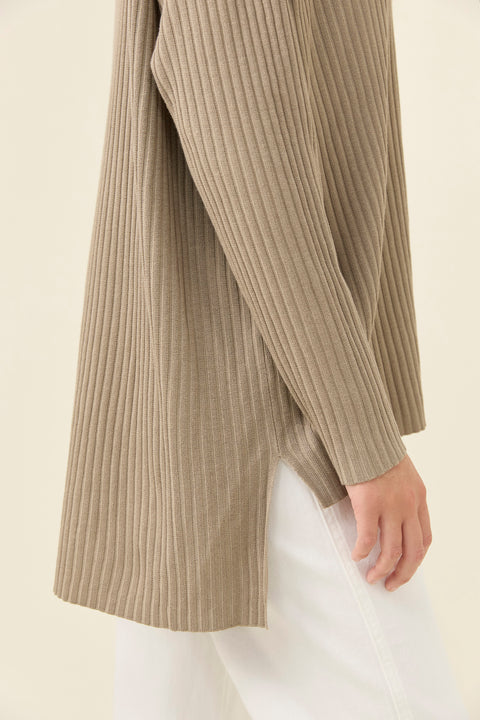 Juno Relaxed Roll Neck Jumper - Willow Collective Mudgee