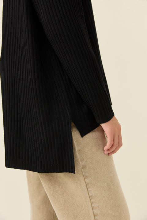 Juno Relaxed Roll Neck Jumper - Willow Collective Mudgee