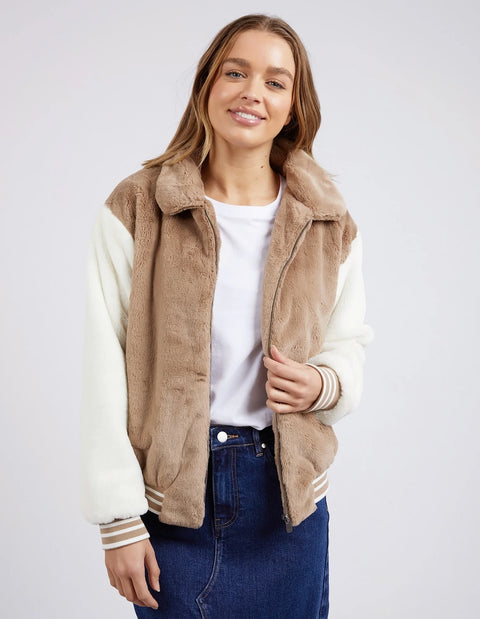 Mae Contrast Bomber