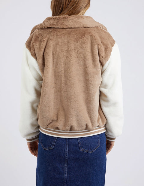 Mae Contrast Bomber