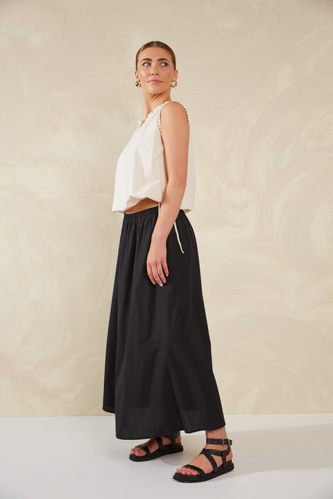 Adelfia Tie Top
