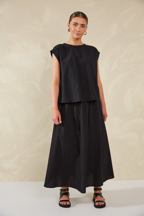 Adelfia Top
