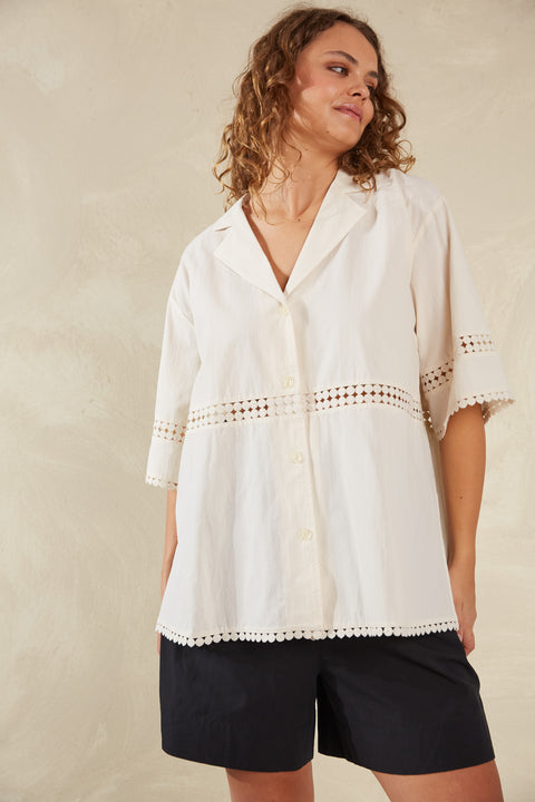 Adelfia Shirt