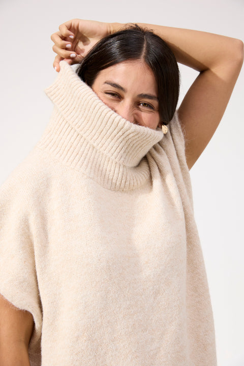 Valenza Knit Poncho - Willow Collective Mudgee