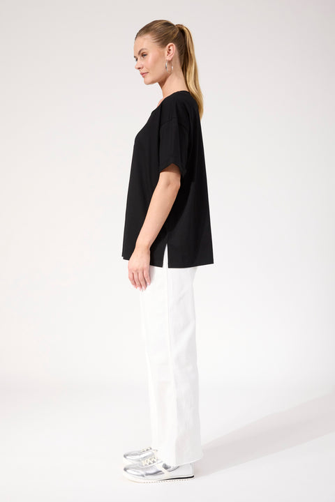 Boston Logo Tshirt - Willow Collective Mudgee