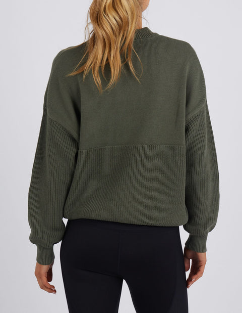 Leisurefit Knit