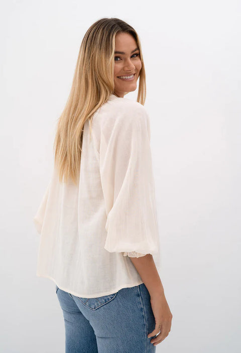Chi Chi L/S Blouse