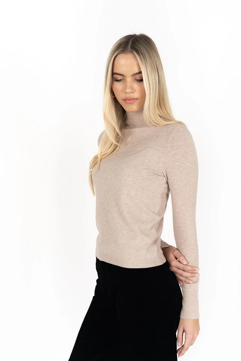 Alana Skivvy W25