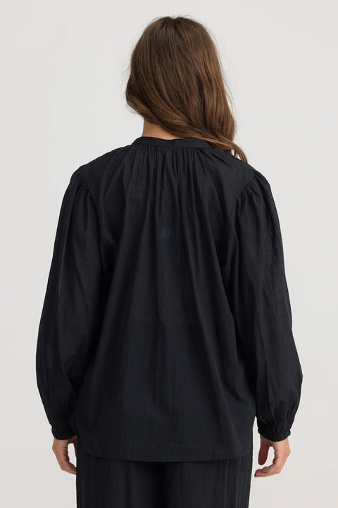 Cala Blouse