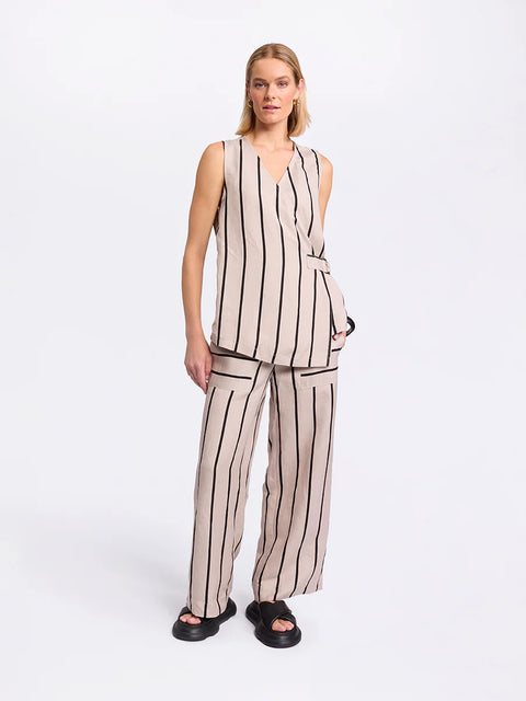 Sleeveless Stripe Vest