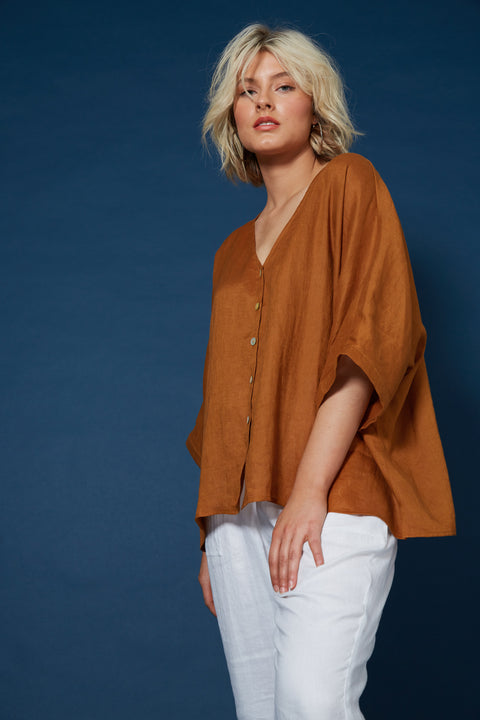 Antillia Top