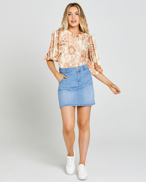 Emelia Balloon Sleeve Top